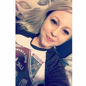 Meet your Posher, Christine